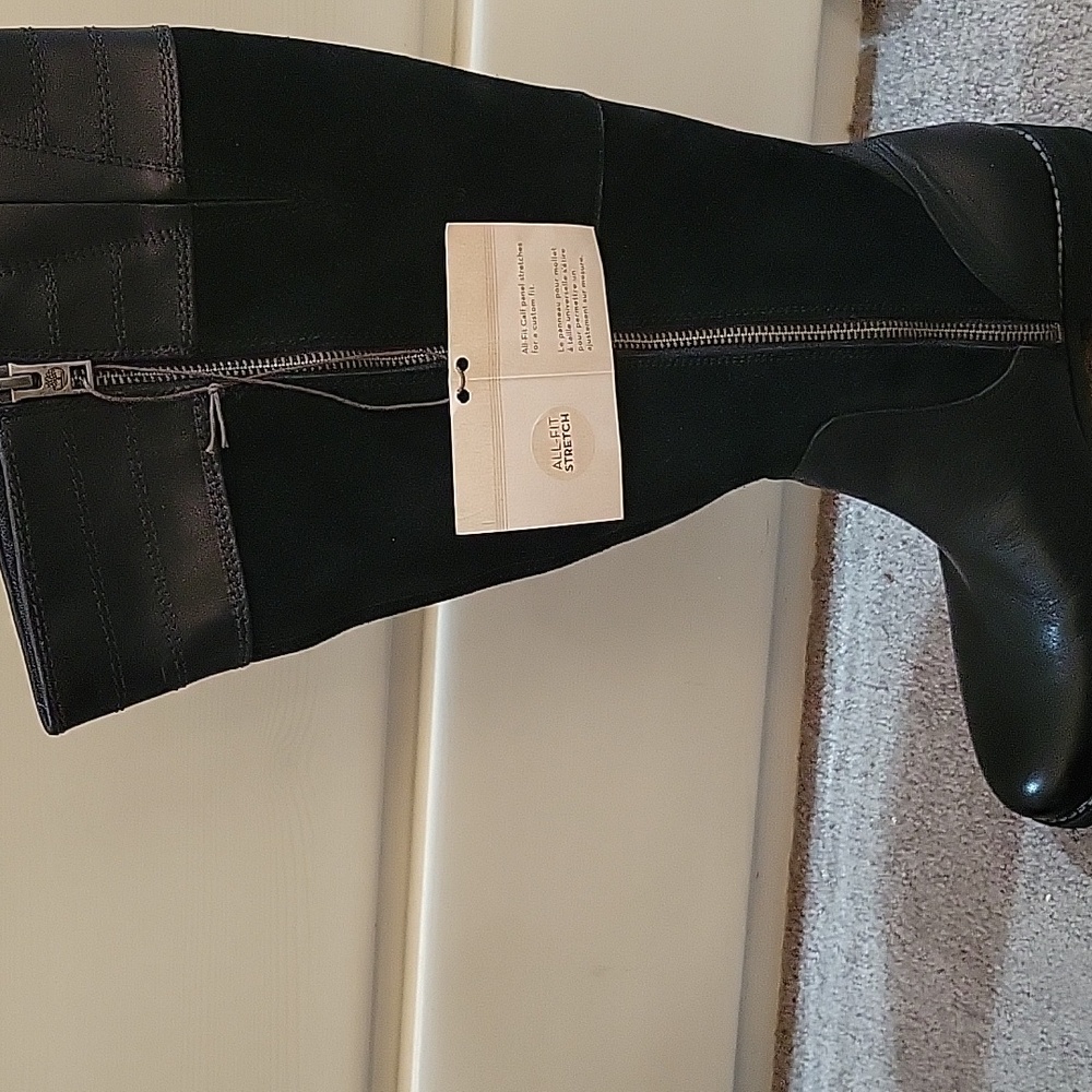 WOMEN'S TIMBERLAND BETHAL TALL ALL-FIT STRETCH BOOTS - SIZE 9.5